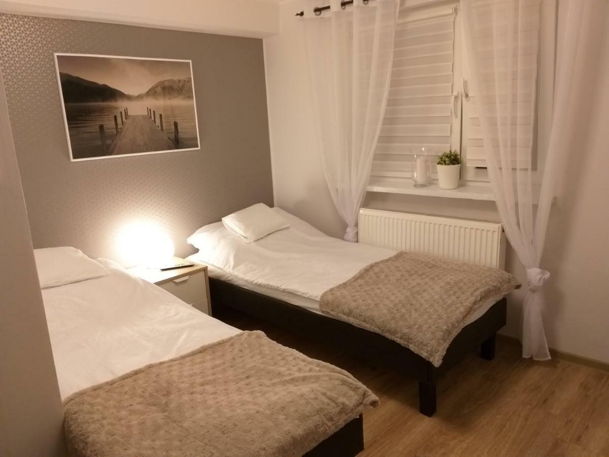 Pokoje Goscinne Venezia Czaplinek Exteriör bild